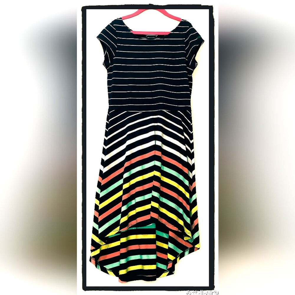 Tommy Hilfiger size 10 Navy Blue, & White top with Hight-Low Colorful Bottom